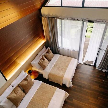 Grey Rock Mountain Cabin W/ Jacuzzi Balamban Exteriör bild